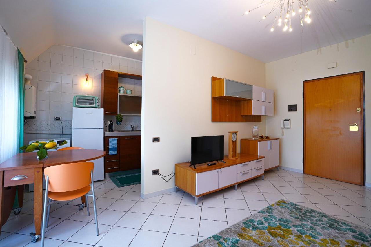 La Casa Di Azzurra Centro Citta Appartamento Fino A 4 Posti Letto E 2 Bagni Фоджа Екстериор снимка