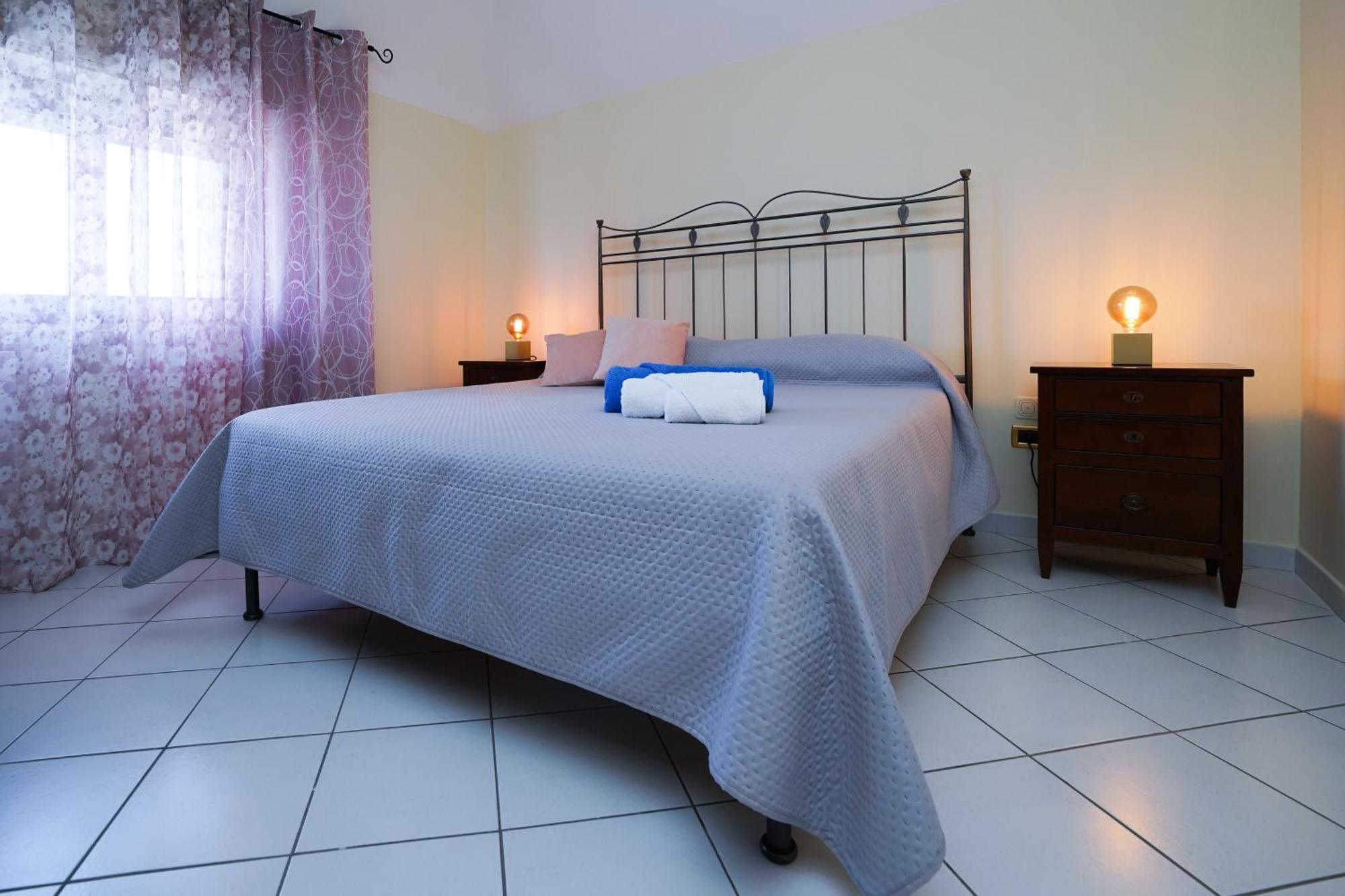 La Casa Di Azzurra Centro Citta Appartamento Fino A 4 Posti Letto E 2 Bagni Фоджа Екстериор снимка