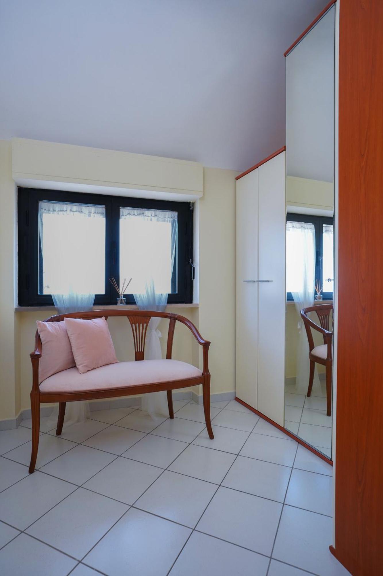 La Casa Di Azzurra Centro Citta Appartamento Fino A 4 Posti Letto E 2 Bagni Фоджа Екстериор снимка
