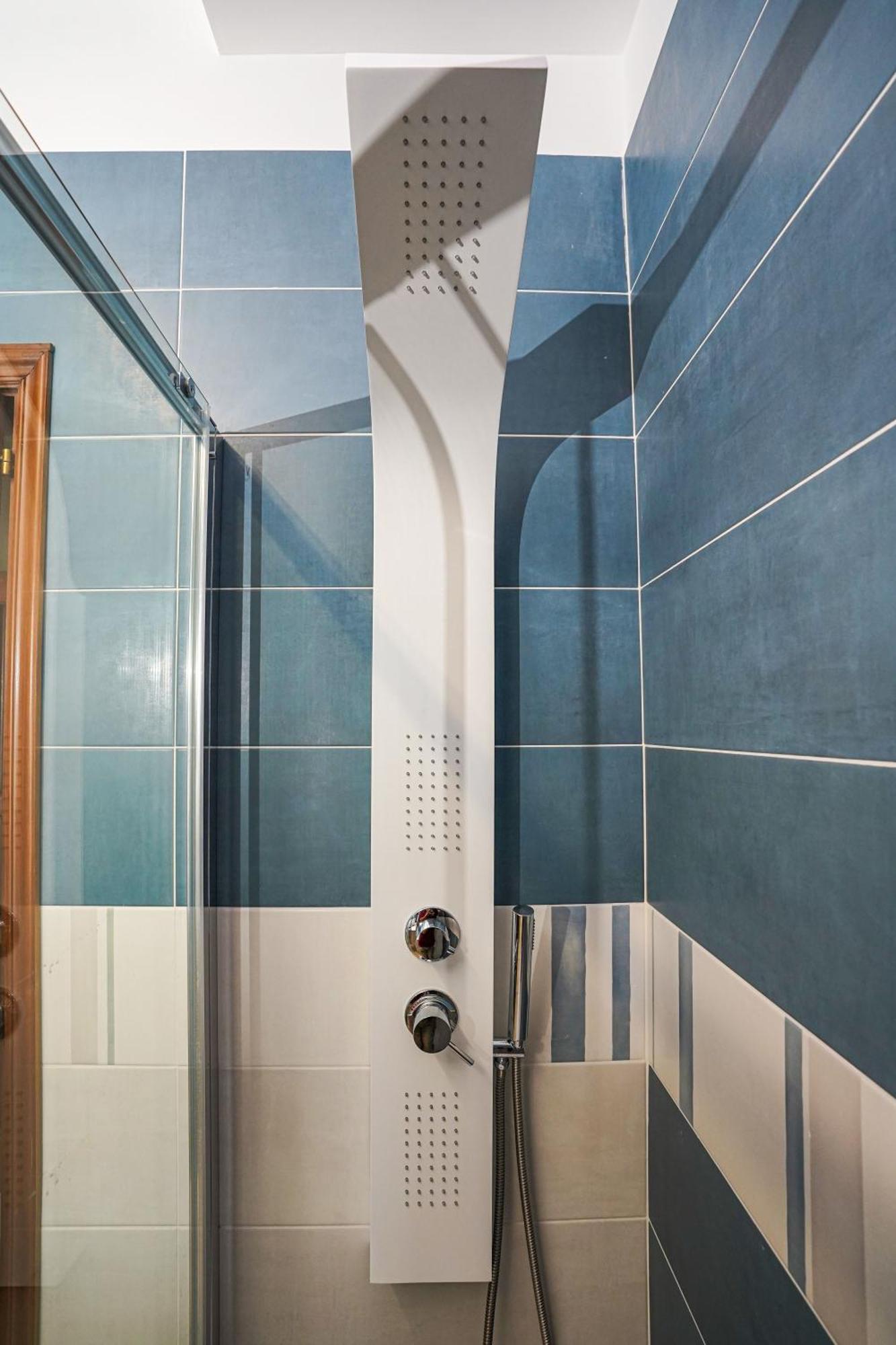 La Casa Di Azzurra Centro Citta Appartamento Fino A 4 Posti Letto E 2 Bagni Фоджа Екстериор снимка
